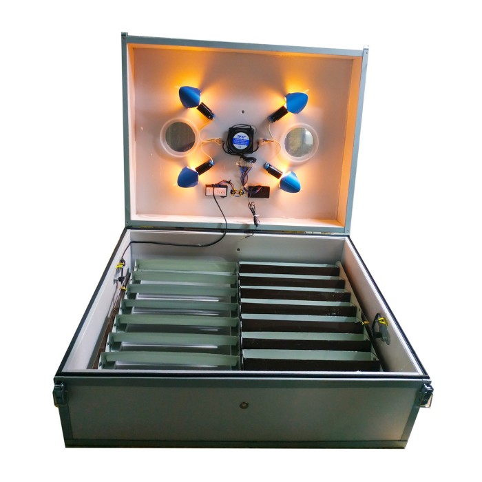 Інкубатор Насідка ІБА-140 яєць автомат цифровий, вентилятор