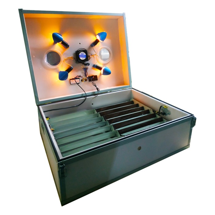 Інкубатор Насідка ІБА-140 яєць автомат цифровий, вентилятор