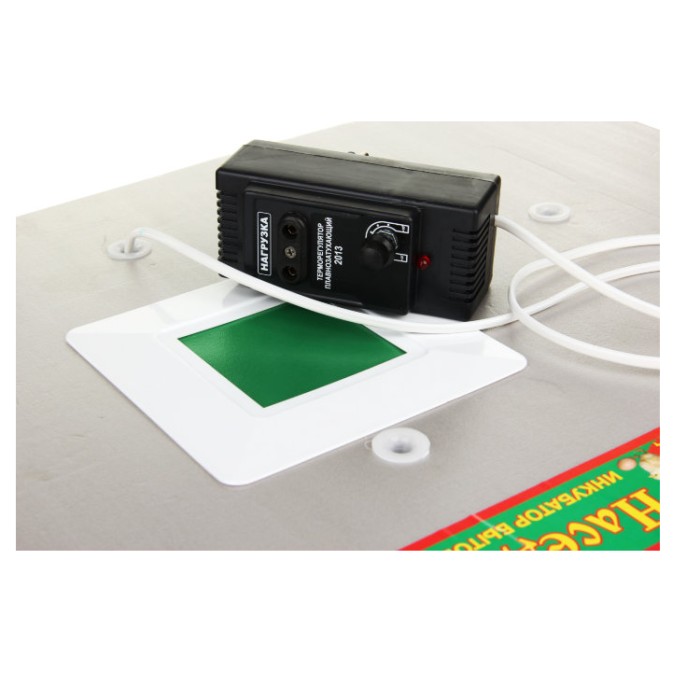 Інкубатор Квочка 100 яєць механічний, корпус обшитий металом цифровий