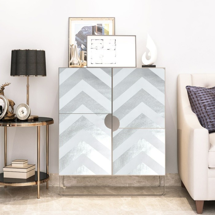 Самоклеюча плівка 0,45х10м х 0,07мм Срібло SW-00001221